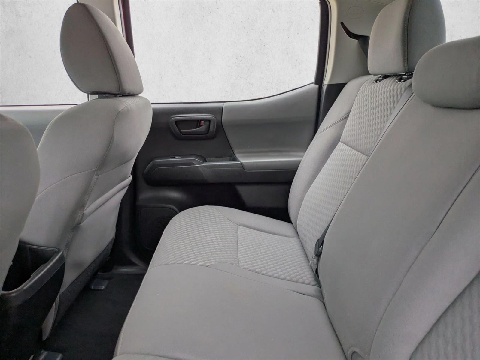 2020 Toyota Tacoma 2WD 2WD SR Double Cab 5' Bed I4 AT (GS)