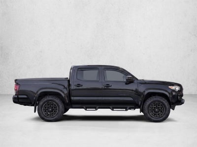 2017 Toyota Tacoma SR5 Double Cab 5' Bed V6 4x2 AT (GS)