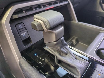 2025 Toyota Tundra 4WD 4WD Limited CrewMax 5.5' Bed (Natl)
