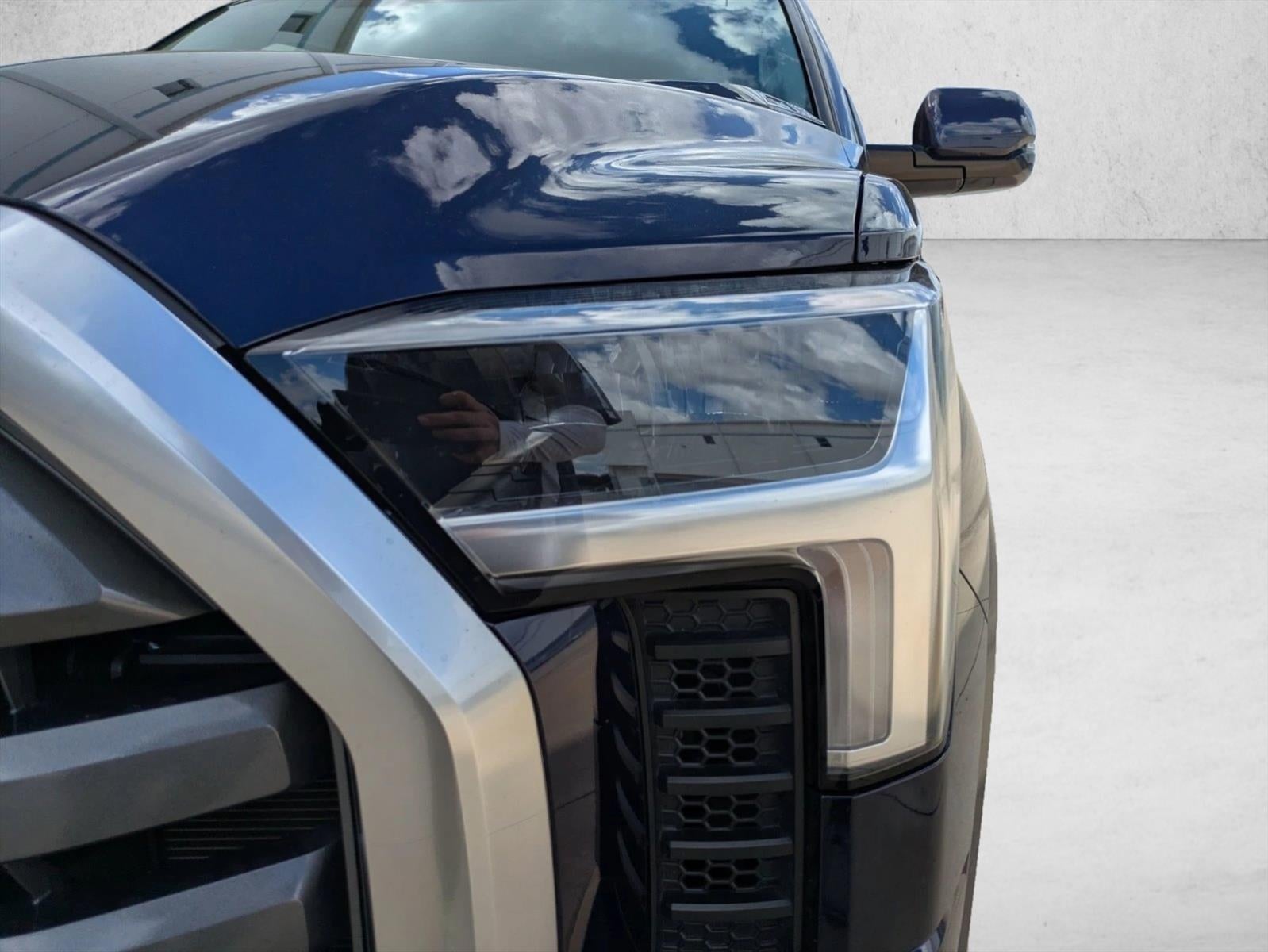 2024 Toyota Tundra 4WD 4WD Limited Hybrid CrewMax 5.5' Bed (Natl)