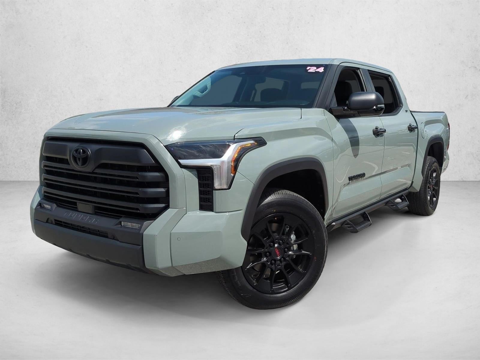 2024 Toyota Tundra 4WD 4WD SR5 CrewMax 5.5' Bed (Natl)
