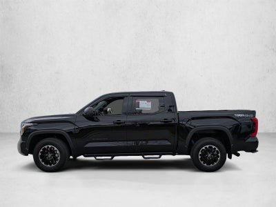 2025 Toyota Tundra 4WD 4WD SR5 CrewMax 5.5' Bed (SE)