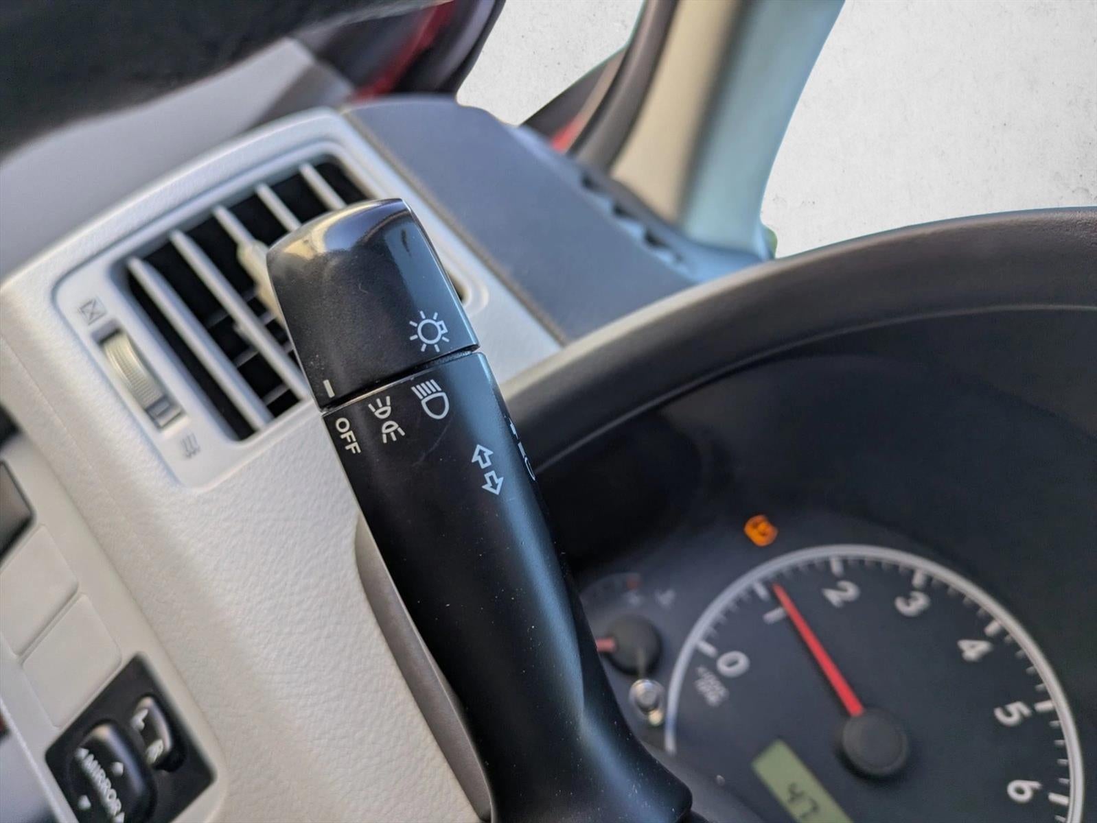 2013 Toyota Corolla 4dr Sdn Auto L (Natl)