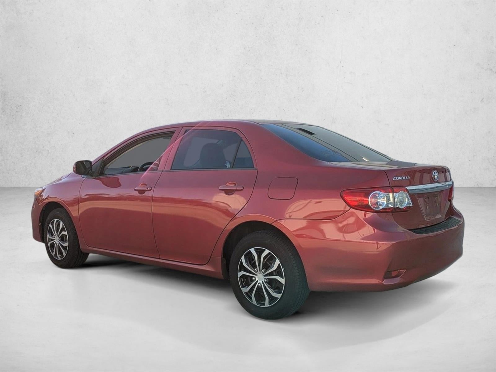 2013 Toyota Corolla 4dr Sdn Auto L (Natl)