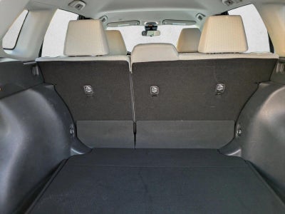 2022 Toyota Corolla Cross LE 2WD (Natl)