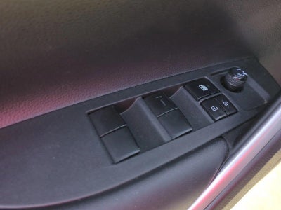 2022 Toyota Corolla Cross LE 2WD (Natl)