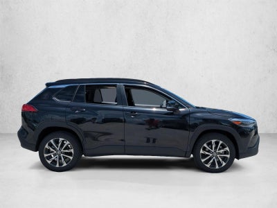 2023 Toyota Corolla Cross XLE 2WD (Natl)