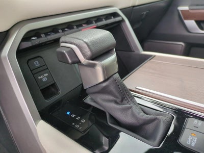 2024 Toyota Sequoia Capstone 4WD (Natl)