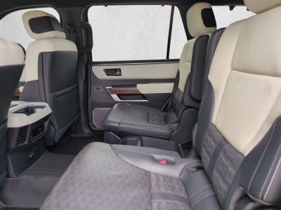 2024 Toyota Sequoia Capstone 4WD (Natl)