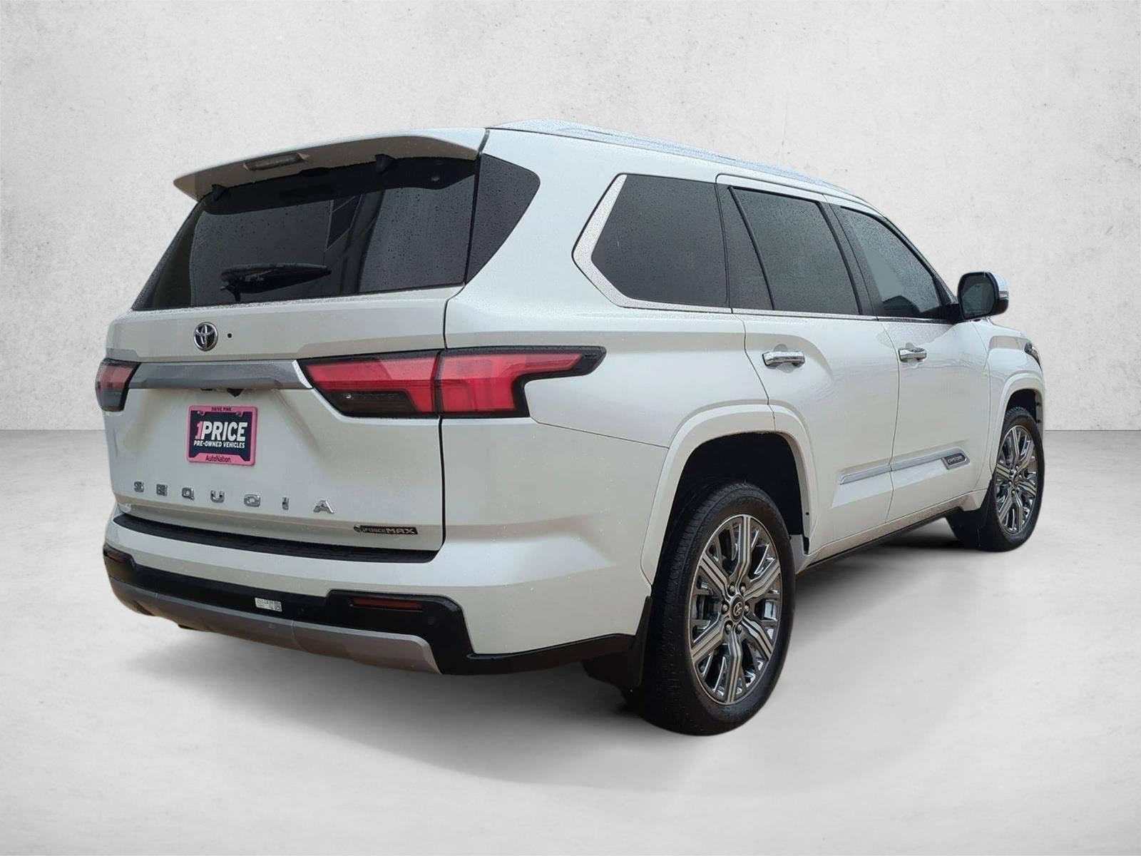 2025 Toyota Sequoia Capstone 4WD (Natl)