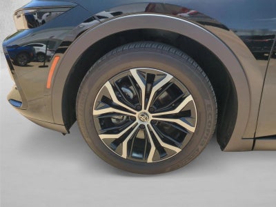 2025 Toyota Crown XLE AWD (Natl)