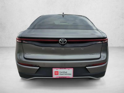 2023 Toyota Crown Limited AWD (Natl)