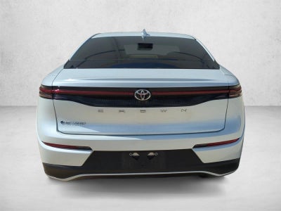 2026 Toyota Crown XLE AWD (Natl)