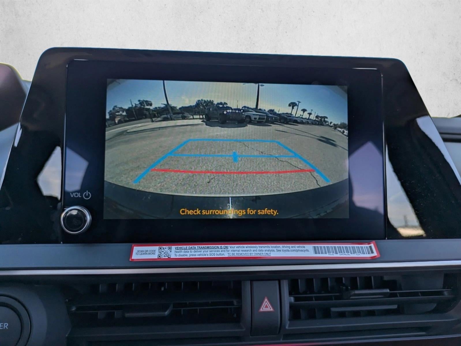 2025 Toyota Prius Plug-In Hybrid XSE (Natl)