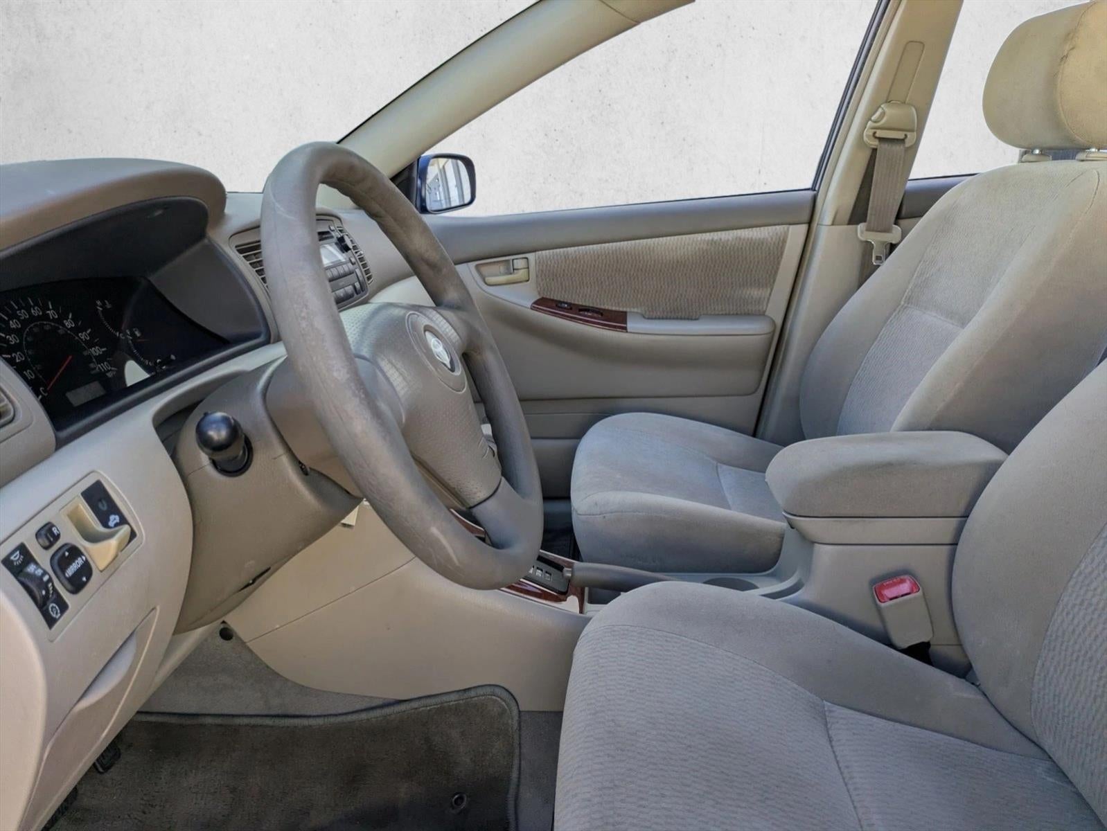 2005 Toyota Corolla LE