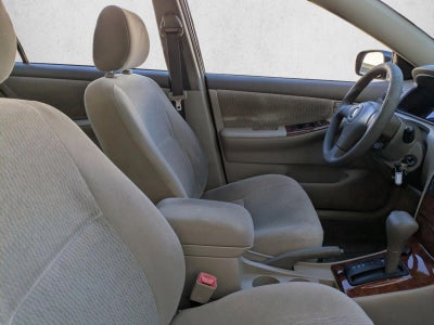 2005 Toyota Corolla LE