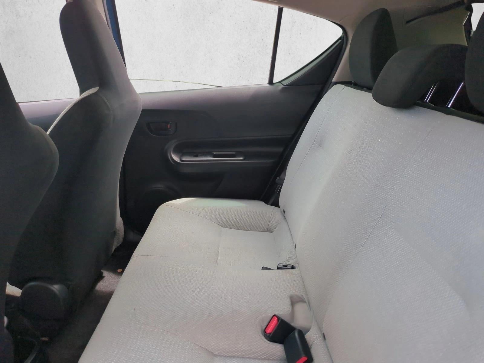 2015 Toyota Prius c 5dr HB One (SE)