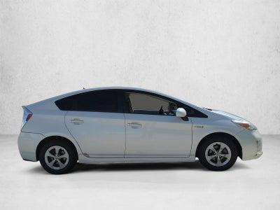 2013 Toyota Prius 5dr HB Two (Natl)