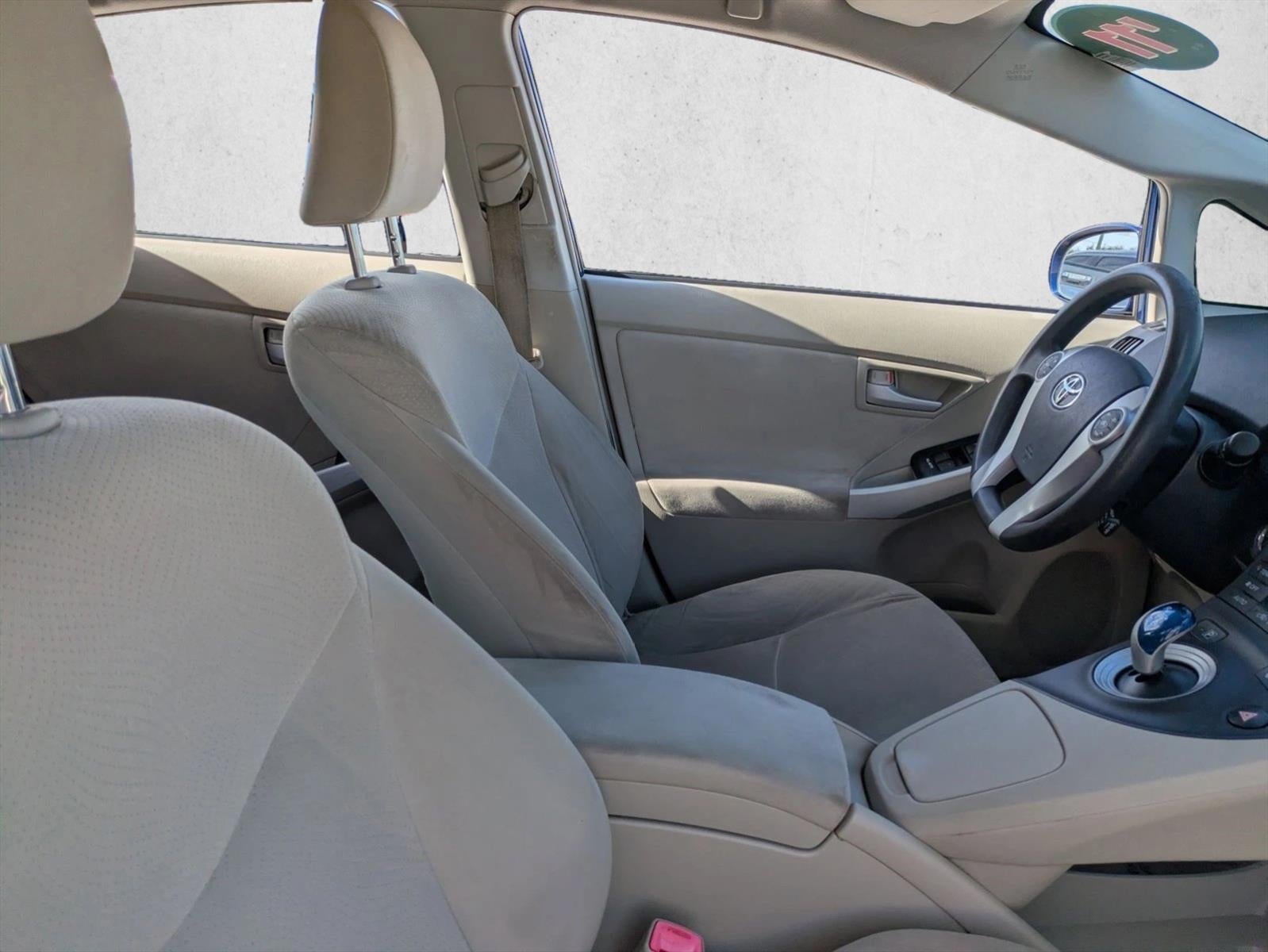 2011 Toyota Prius 5dr HB II (Natl)