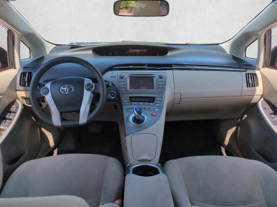 2013 Toyota Prius 5dr HB Two (Natl)