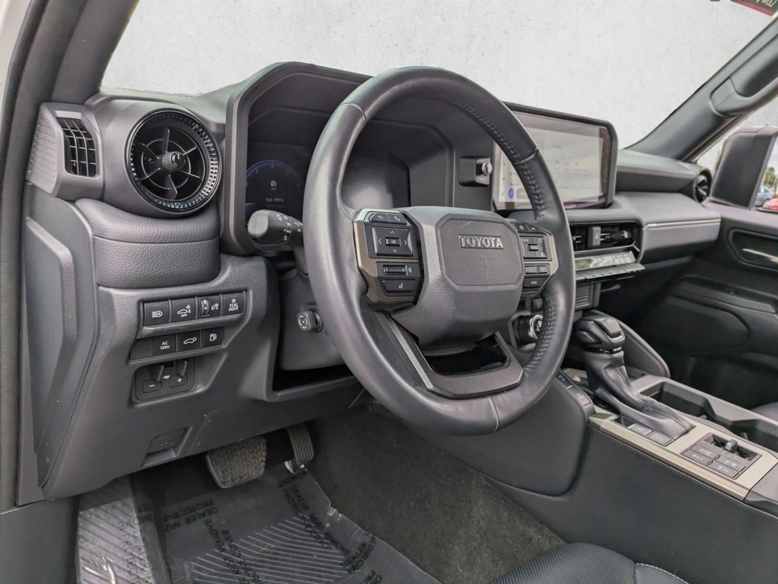 2024 Toyota Land Cruiser 4WD (GS)