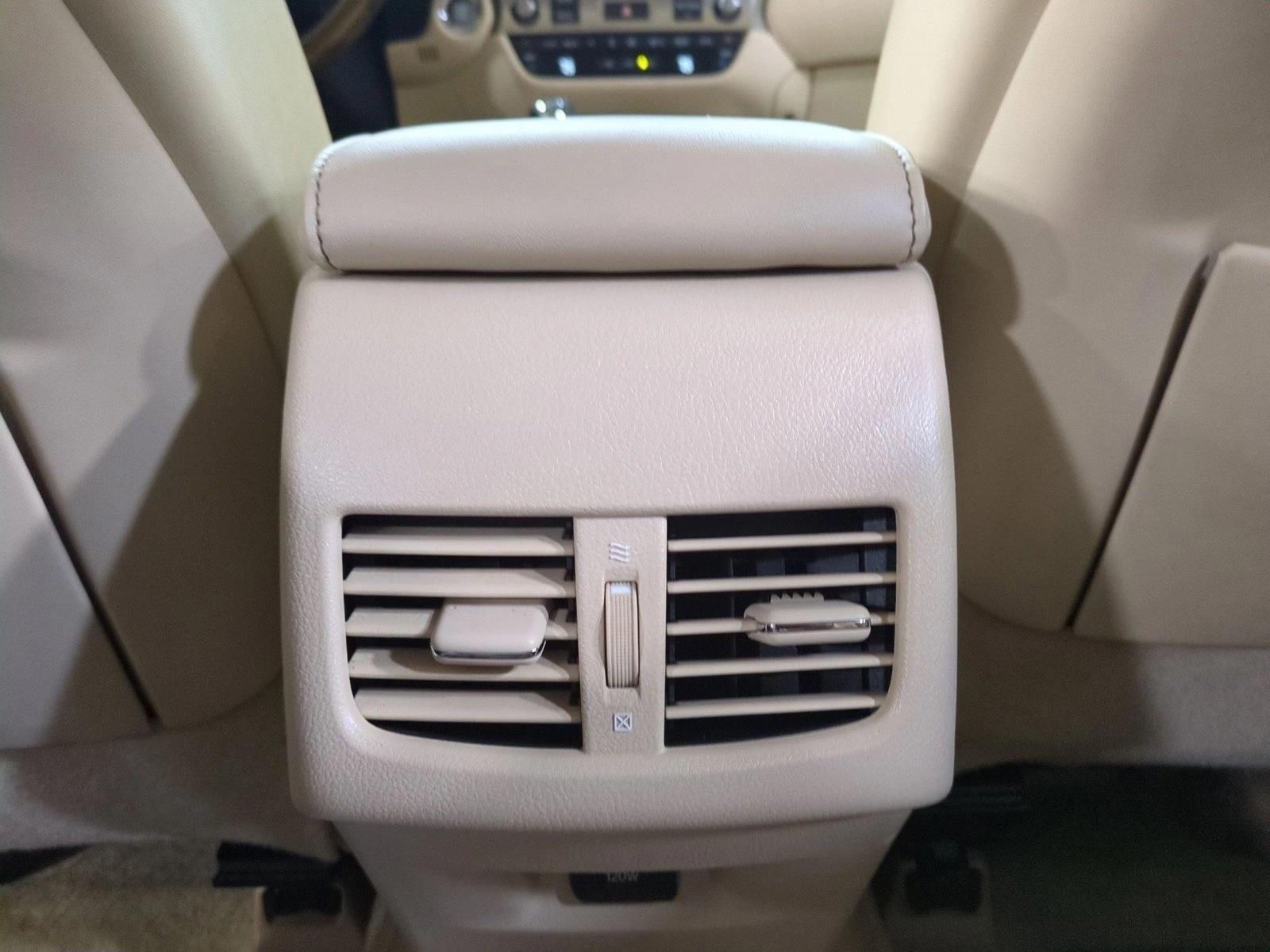 2013 Lexus ES 350 4dr Sdn