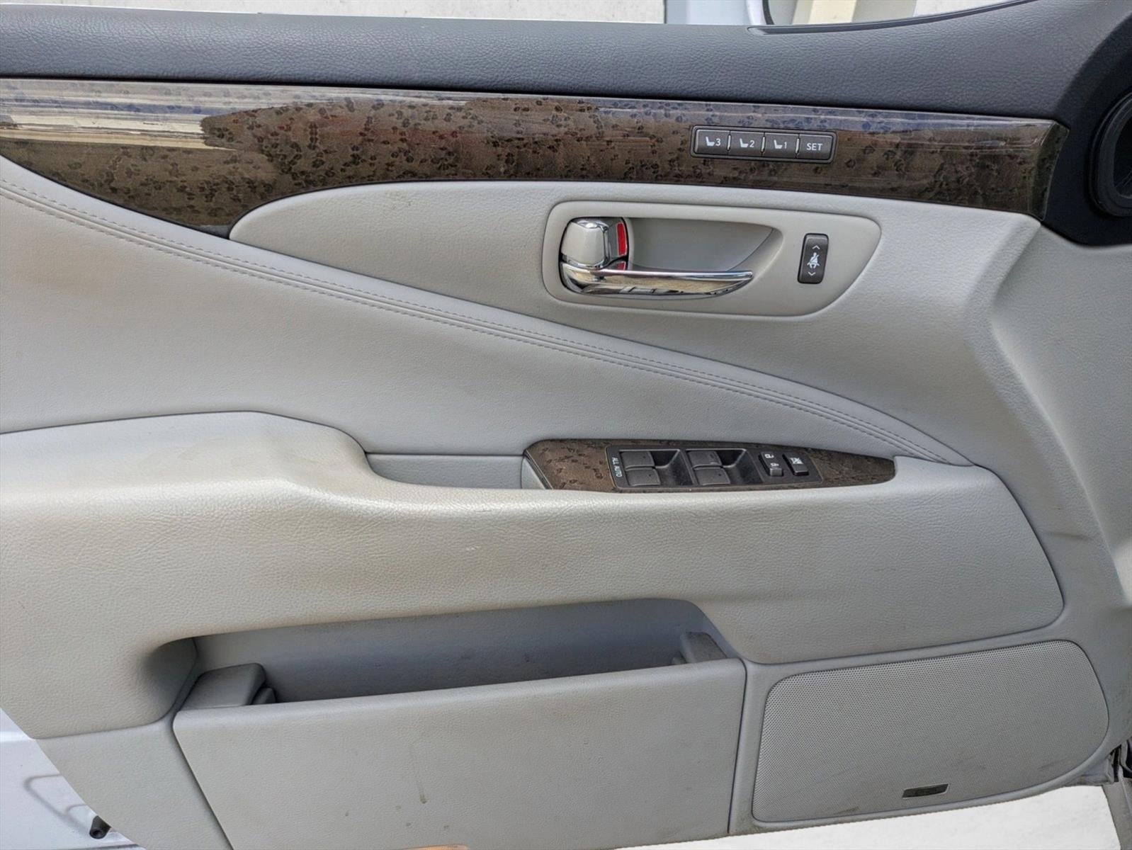 2008 Lexus LS 460 4dr Sedan