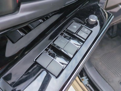 2023 Toyota bZ4X Limited FWD (Natl)