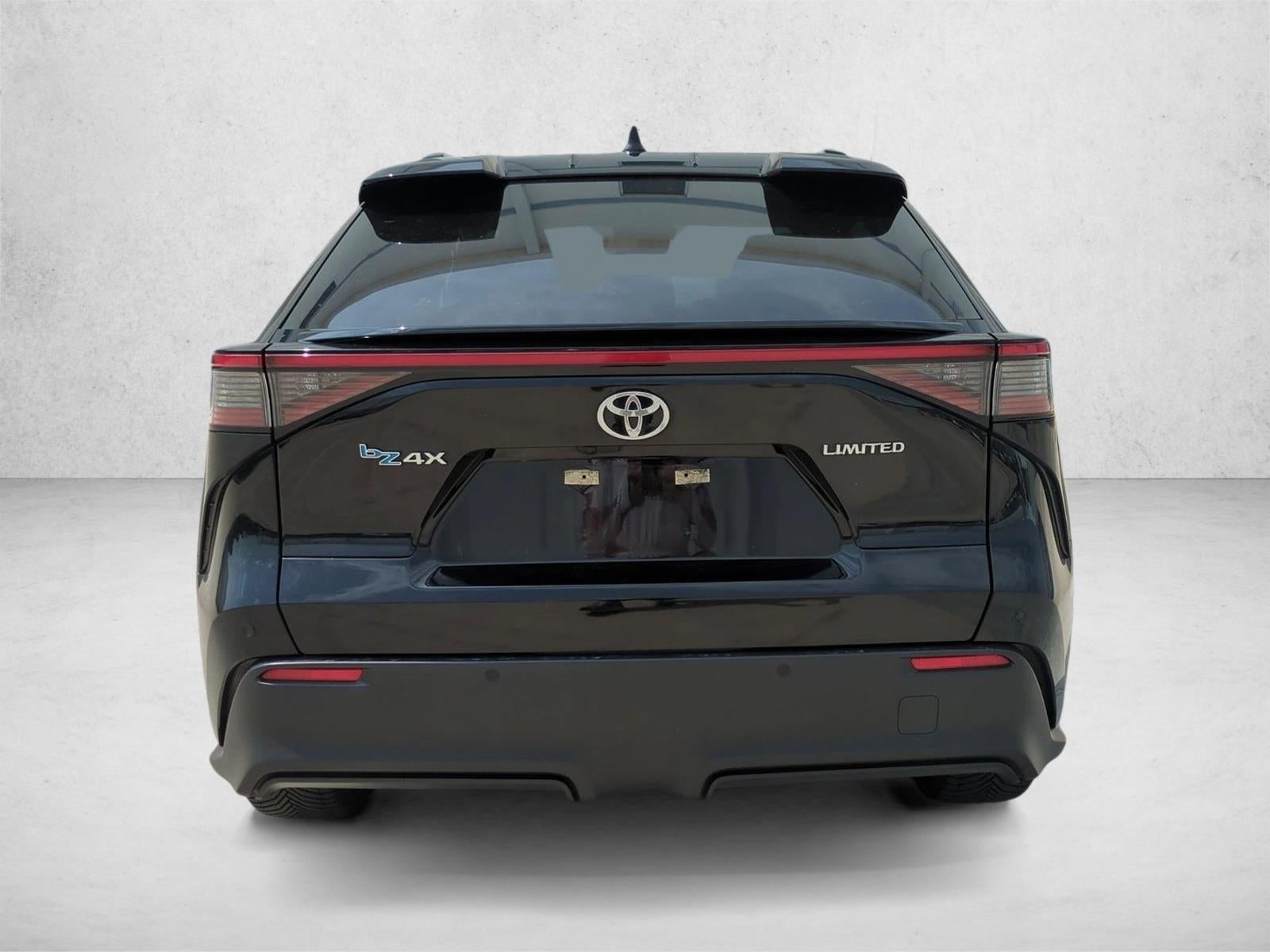 2023 Toyota bZ4X Limited FWD (Natl)