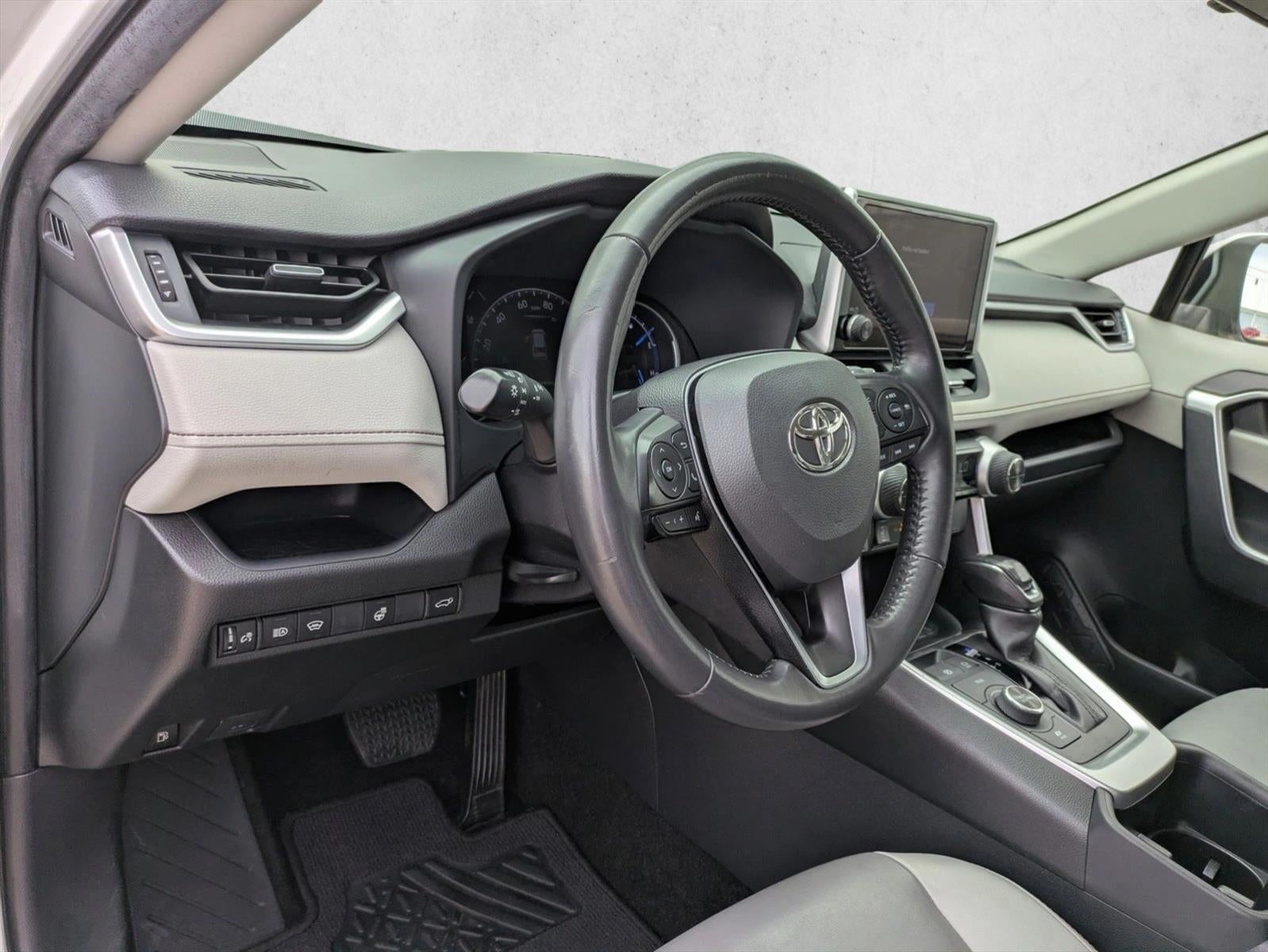 2023 Toyota RAV4 Hybrid XLE Premium AWD (Natl)