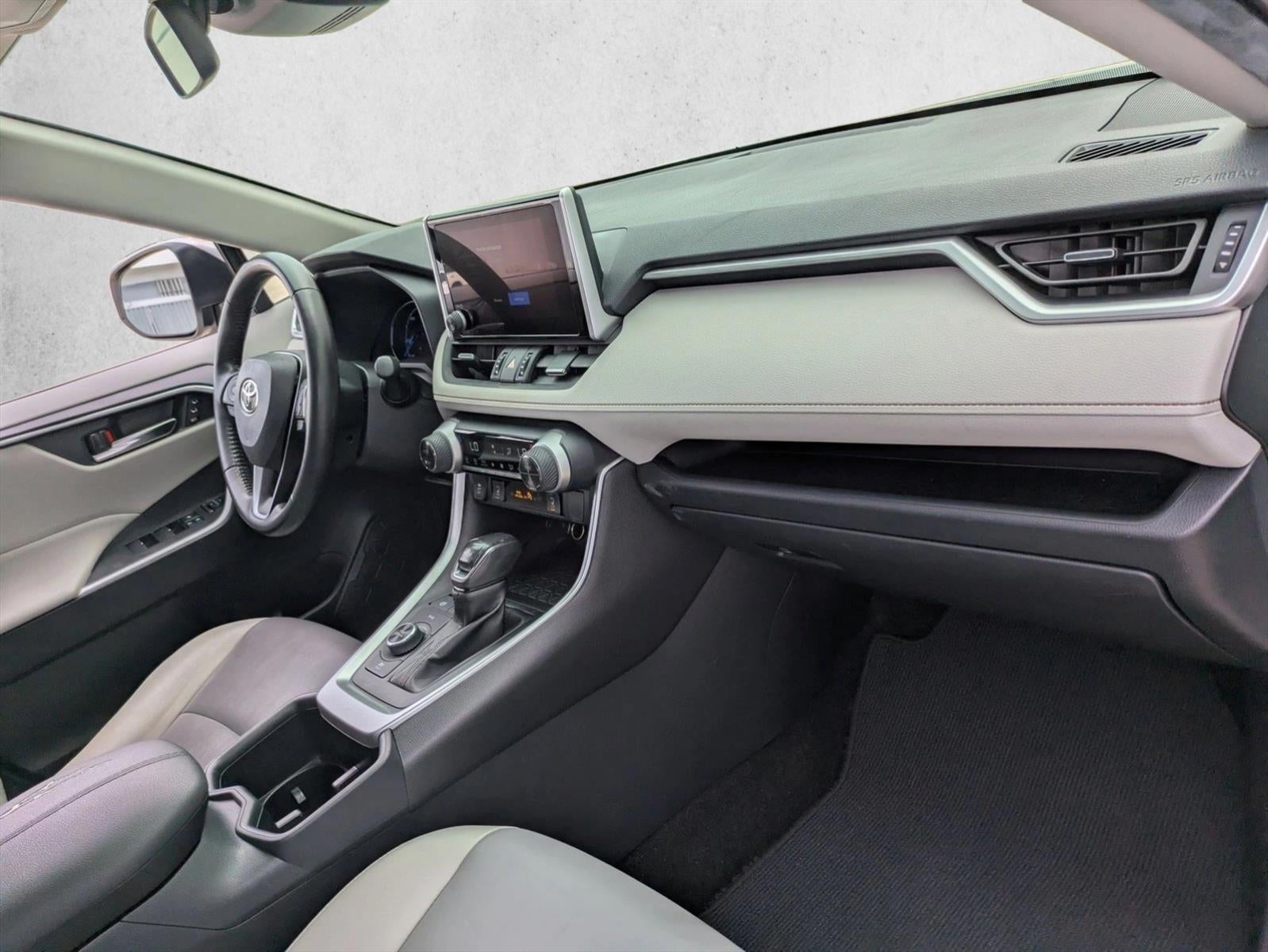 2023 Toyota RAV4 Hybrid XLE Premium AWD (Natl)