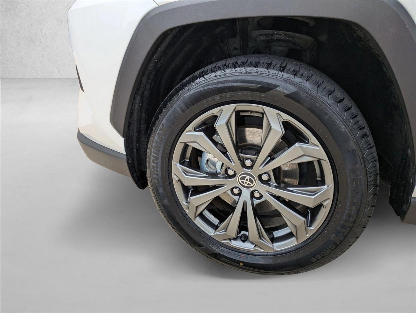 2023 Toyota RAV4 Hybrid XLE Premium AWD (Natl)