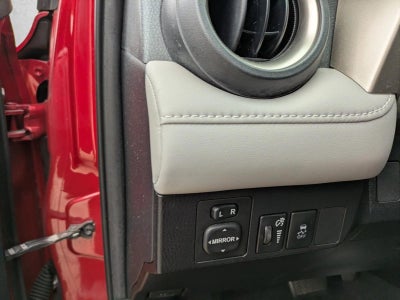 2013 Toyota RAV4 FWD 4dr XLE (Natl)