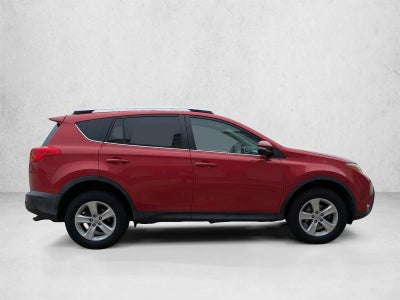 2013 Toyota RAV4 FWD 4dr XLE (Natl)