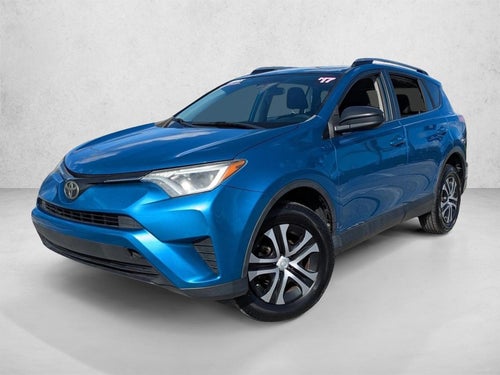 2017 Toyota RAV4 LE FWD (GS)