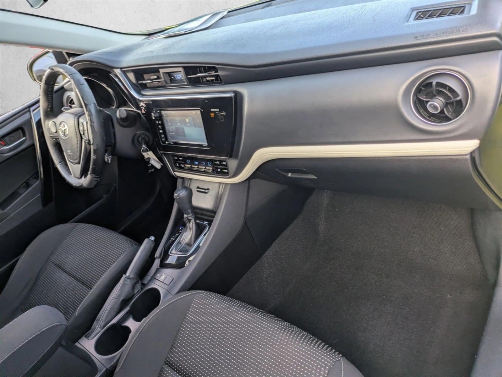 2017 Toyota Corolla iM CVT (Natl)