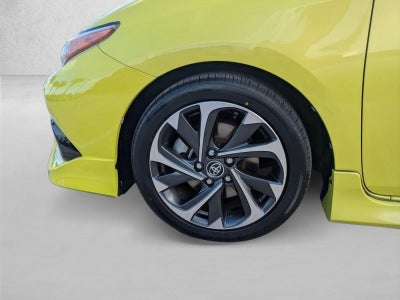 2017 Toyota Corolla iM CVT (Natl)