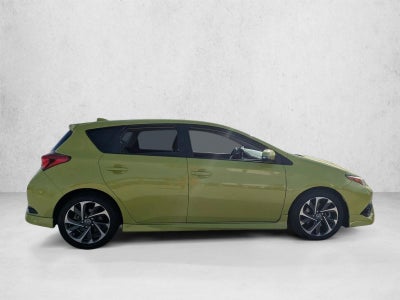 2017 Toyota Corolla iM CVT (Natl)