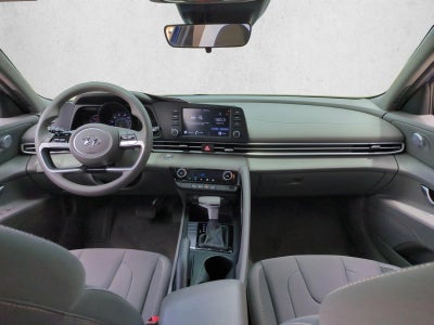 2023 Hyundai ELANTRA SEL IVT