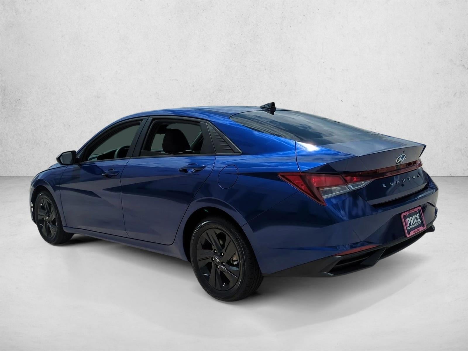 2023 Hyundai ELANTRA SEL IVT