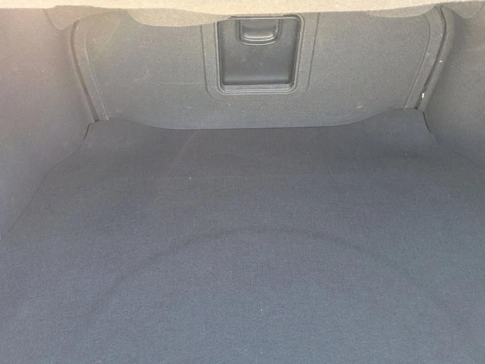 2019 Kia Cadenza Limited Sedan