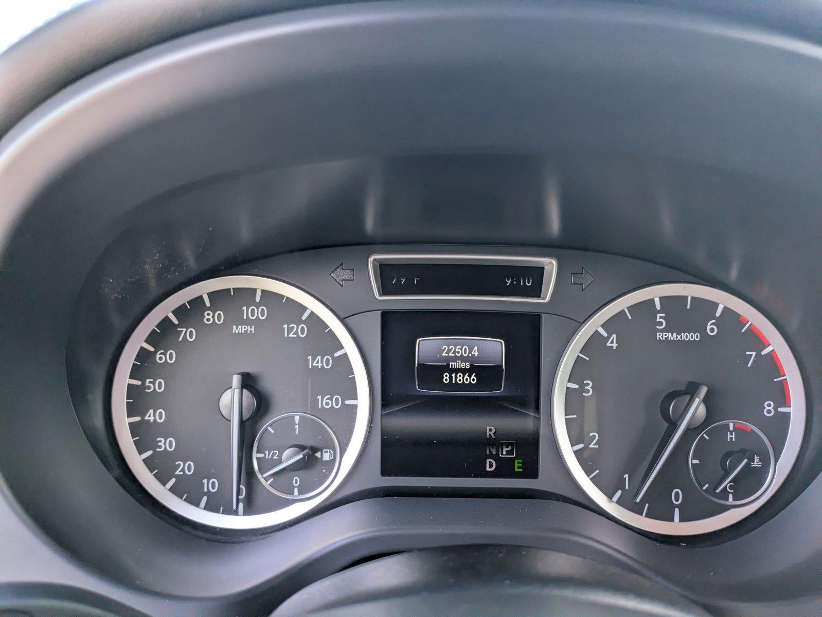 2017 INFINITI QX30 Premium AWD