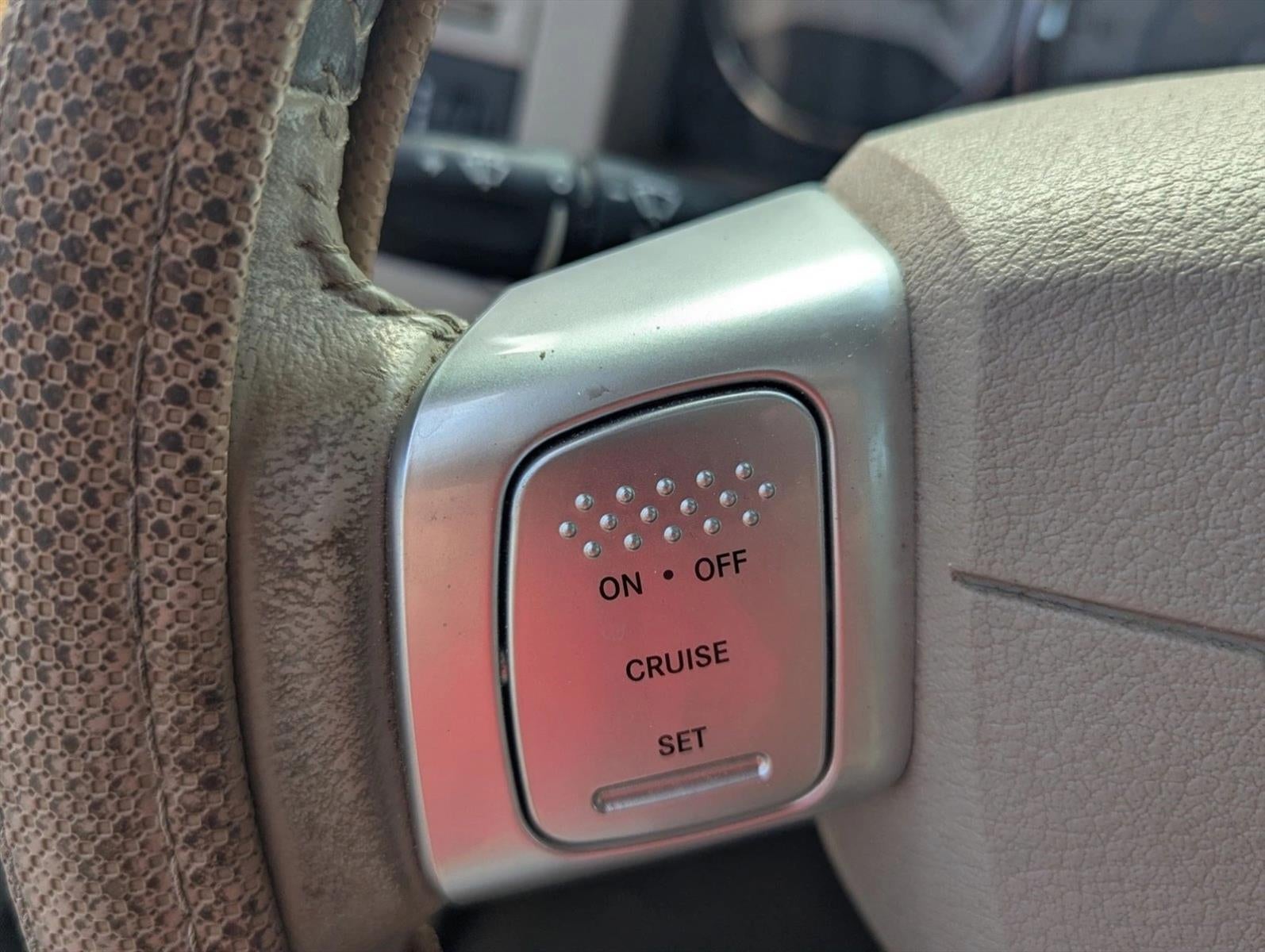 2008 Chrysler Aspen AWD 4dr Limited