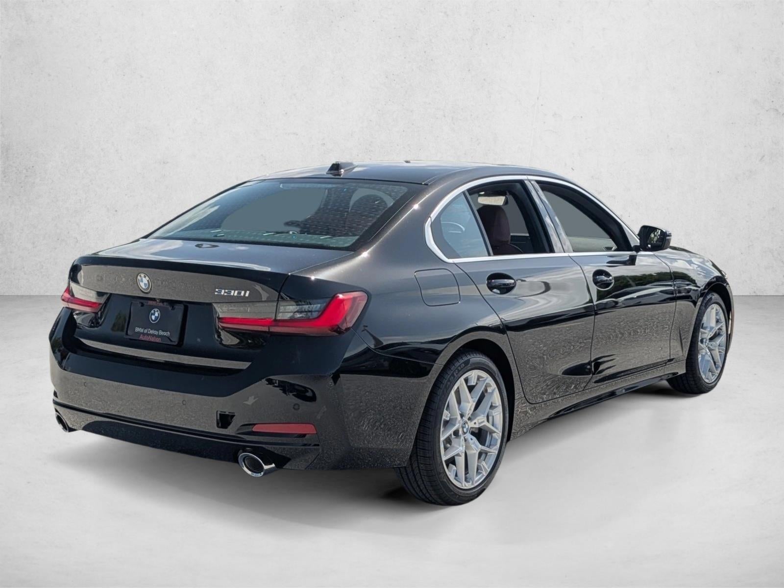2025 BMW 330i Sedan