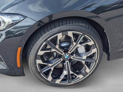 2025 BMW 330i Sedan