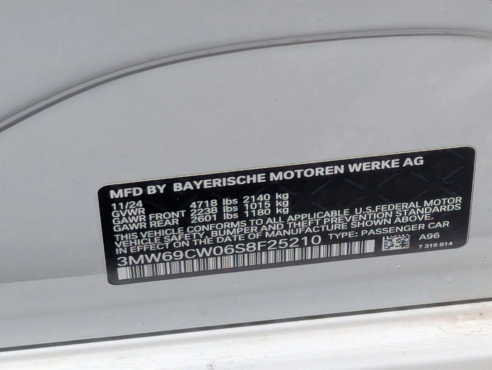 2025 BMW 330i Sedan
