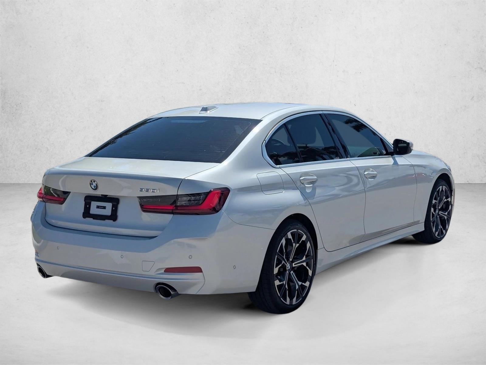 2025 BMW 330i Sedan