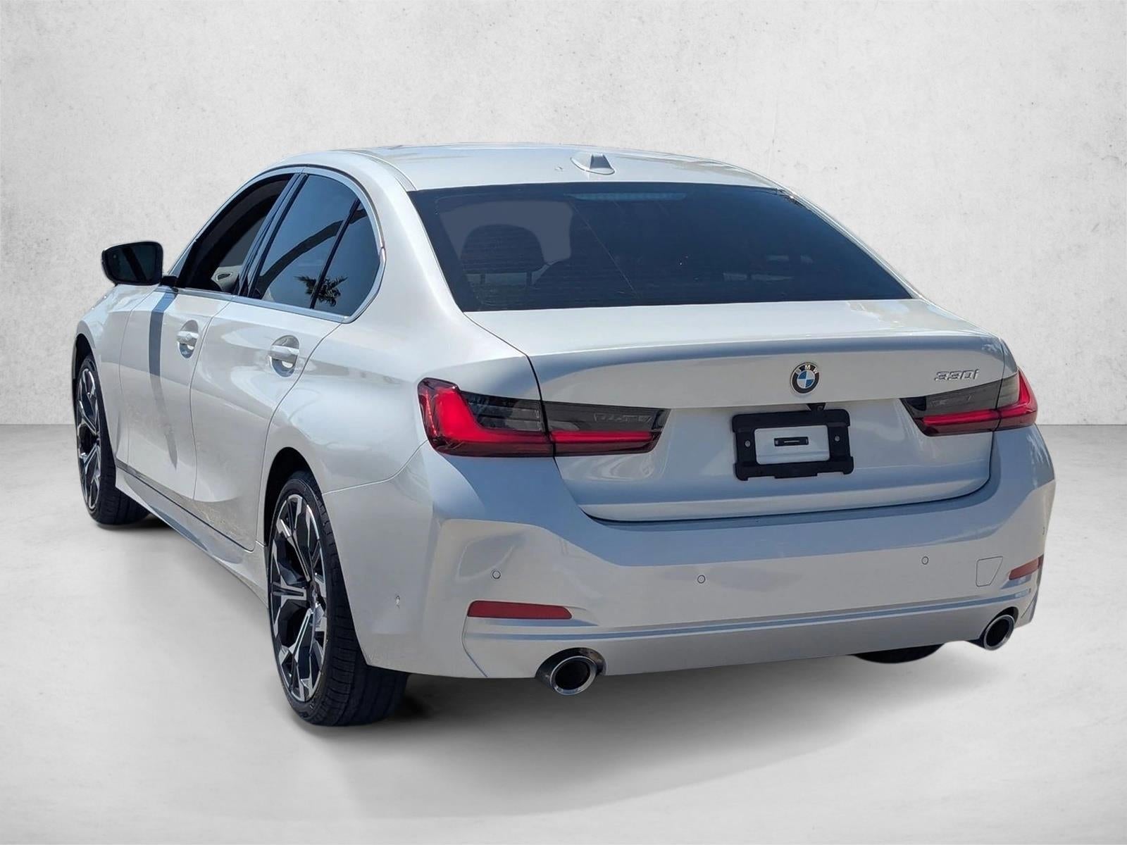 2025 BMW 330i Sedan