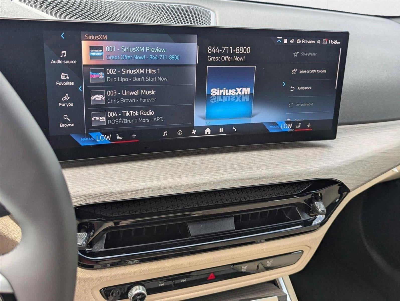 2025 BMW 330i Sedan