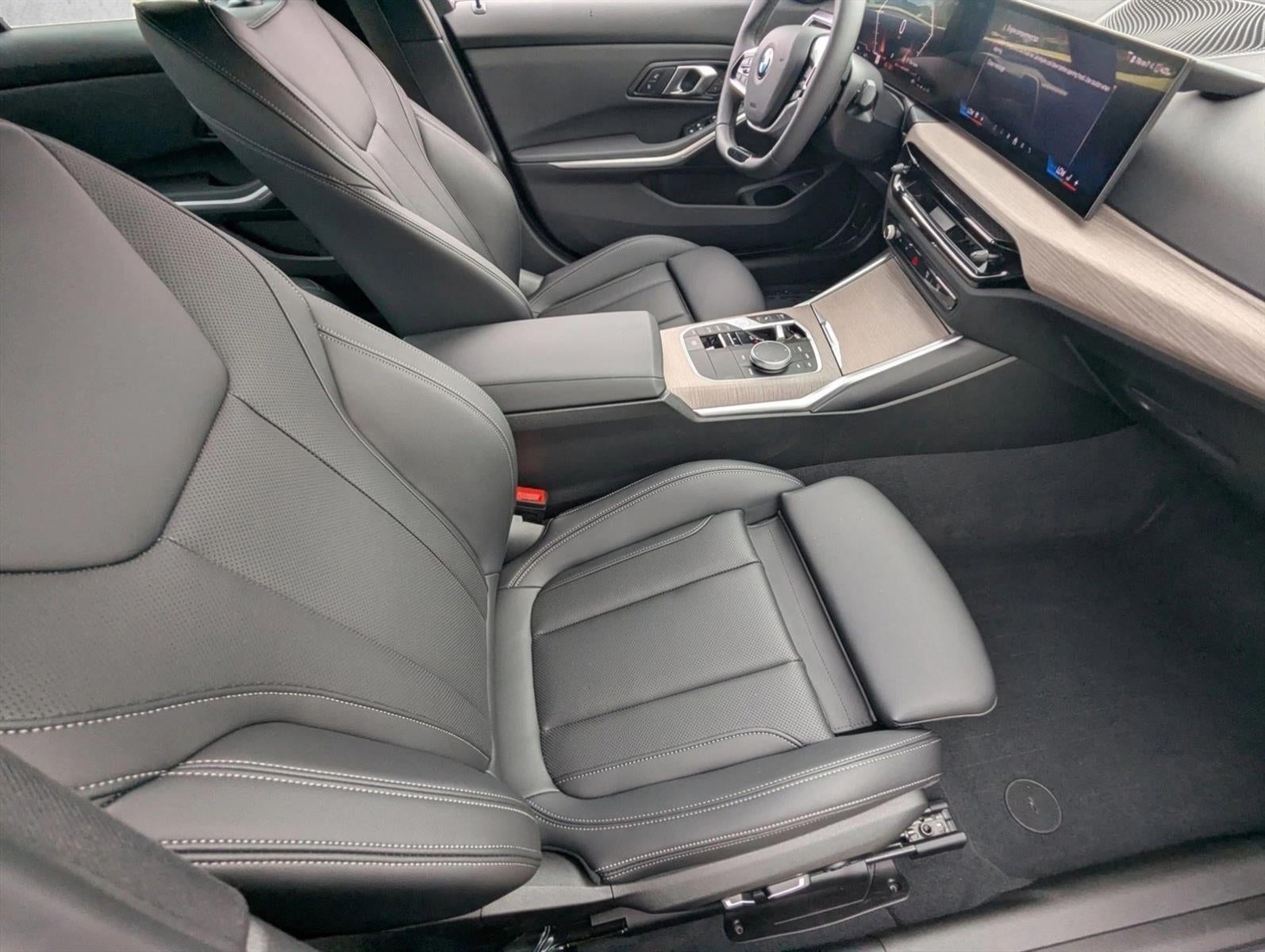 2025 BMW 330i Sedan